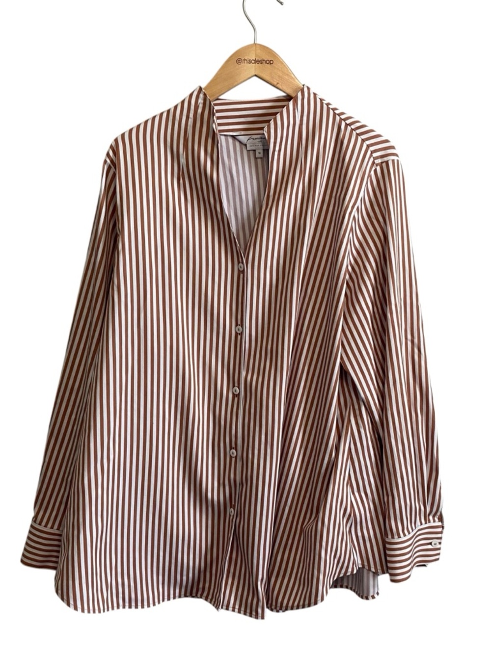 Foxcroft Non Iron Stretch White and Brown Collarless Button Down Shirt Size 18